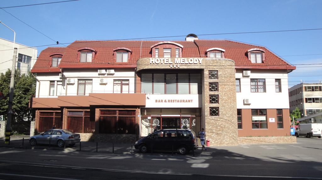 Hotel Melody 오라데아 외부 사진